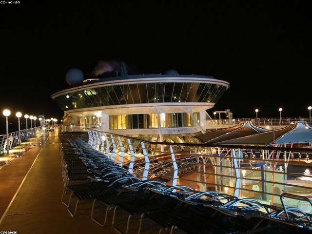 opera-port-arrival-3